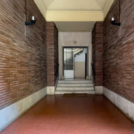 Piazza San Pietro Suite Рим Экстерьер фото